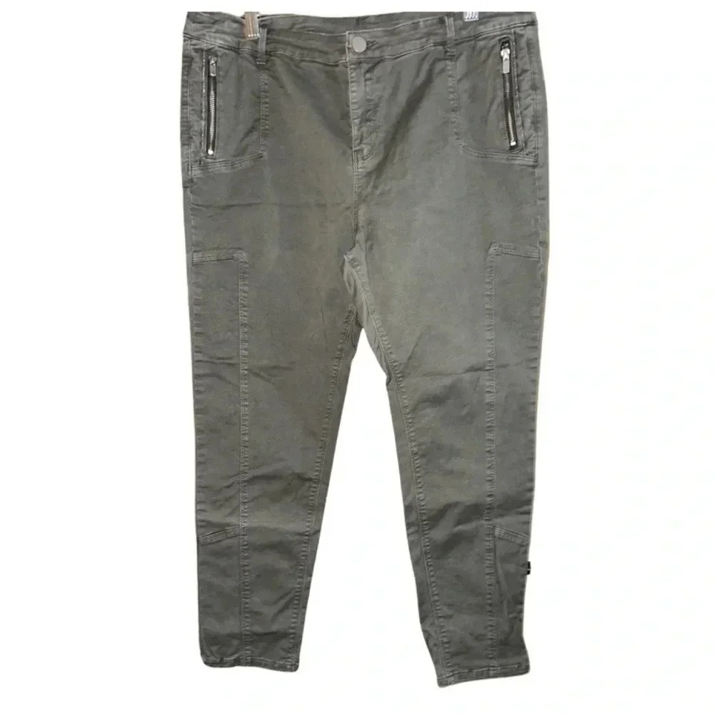 Soft Surrounding Olive Green Cropped Utility Pants Size 14